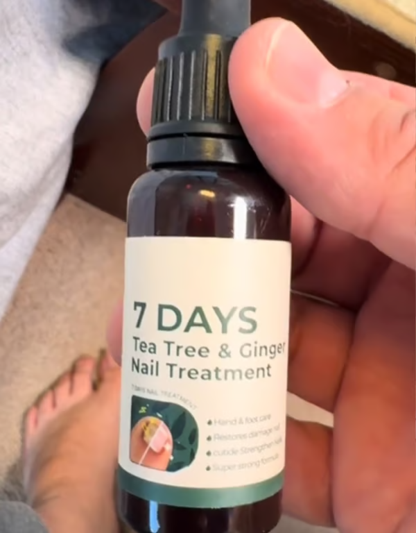 Daily Nail Care Solution